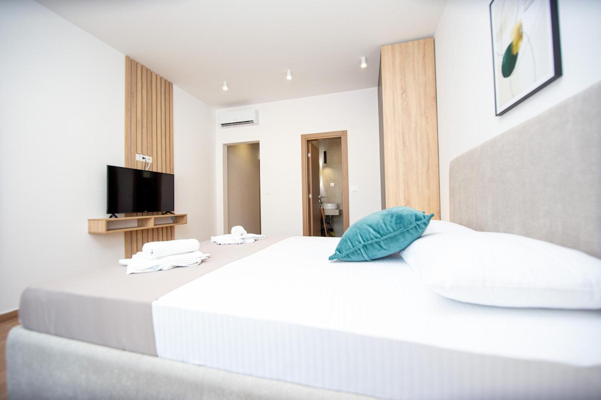 Apartments Sirena - Modern Stay With Free Parking Budva Exterior photo