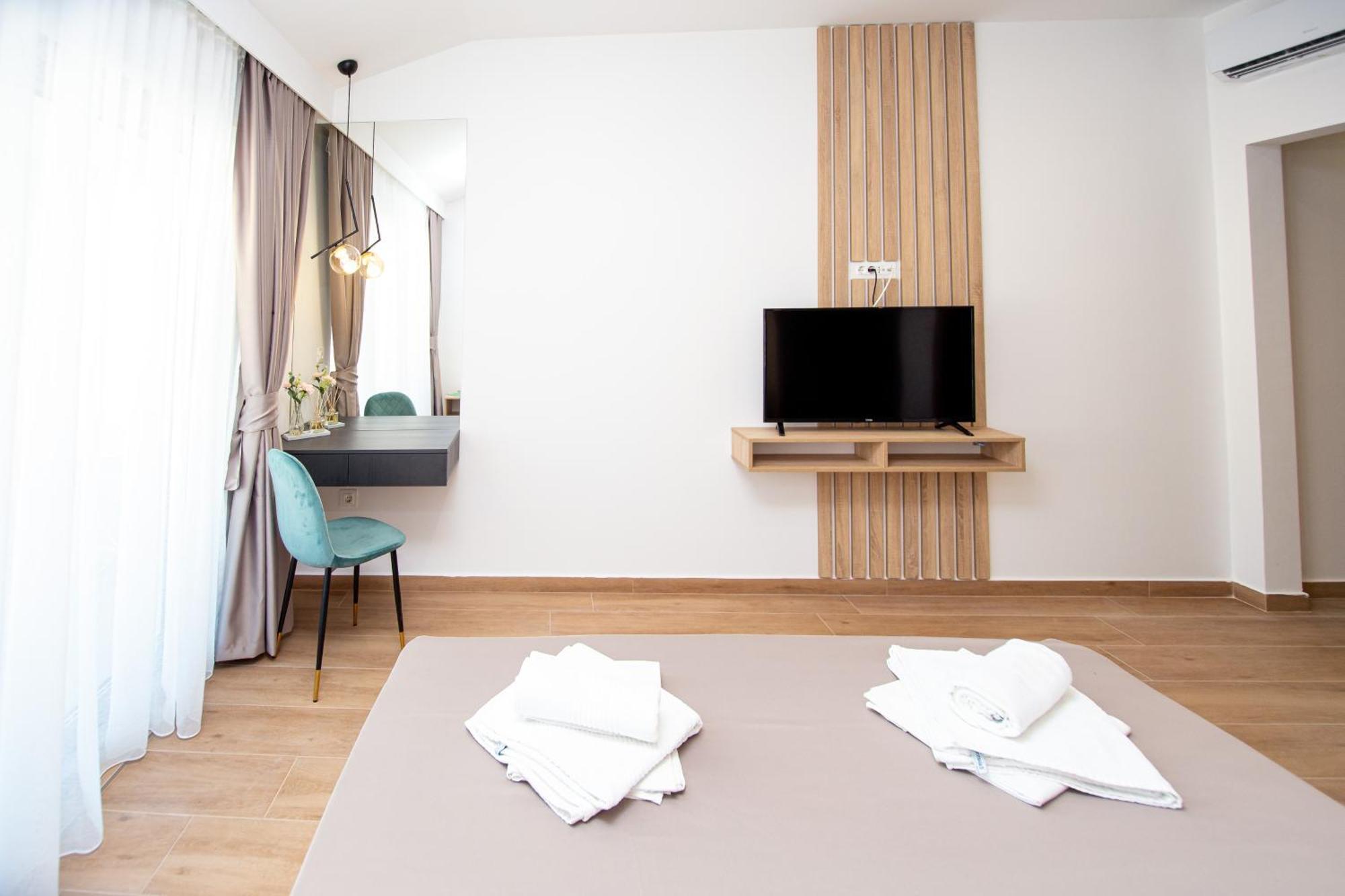Apartments Sirena - Modern Stay With Free Parking Budva Exterior photo