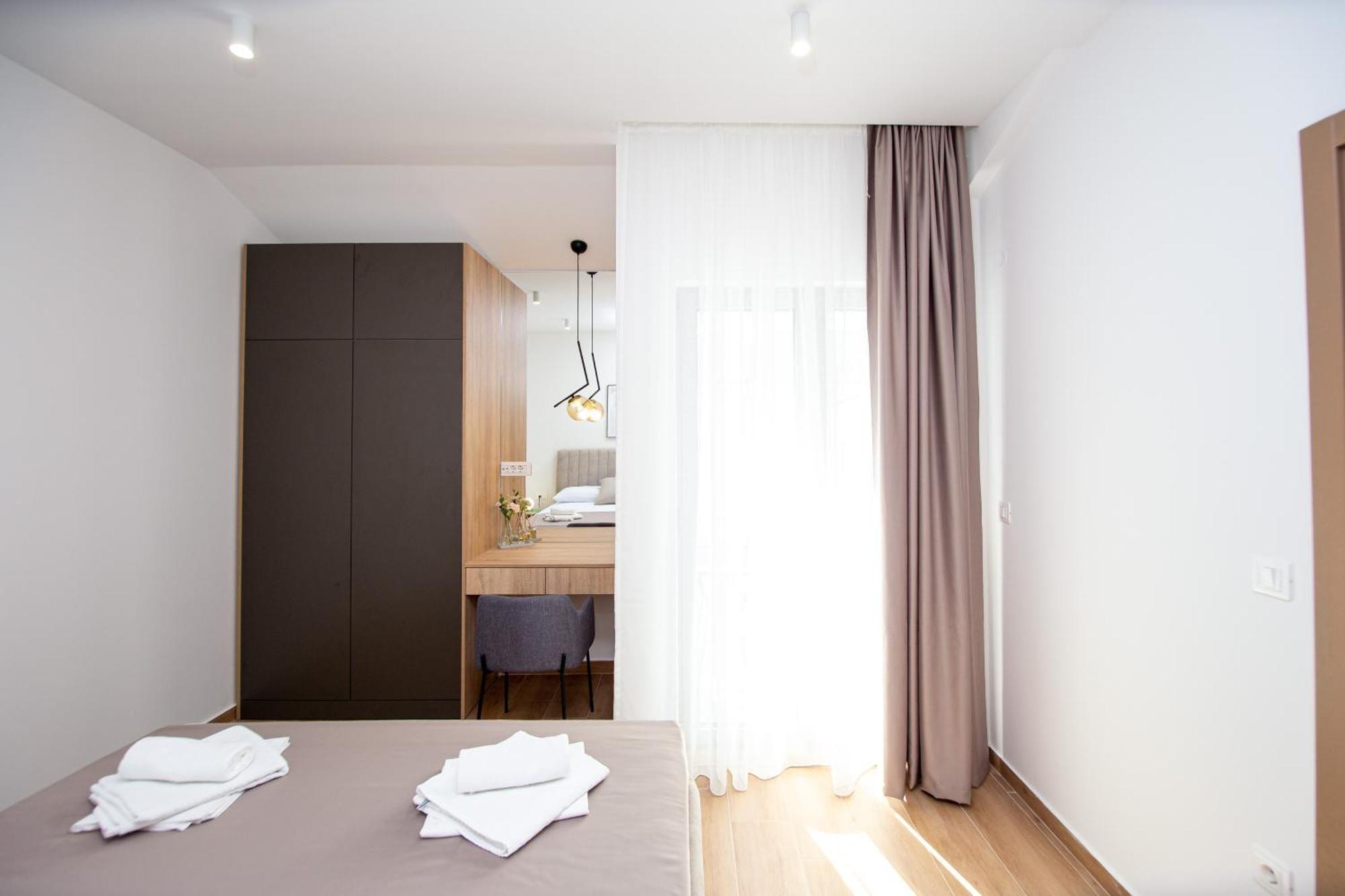 Apartments Sirena - Modern Stay With Free Parking Budva Exterior photo