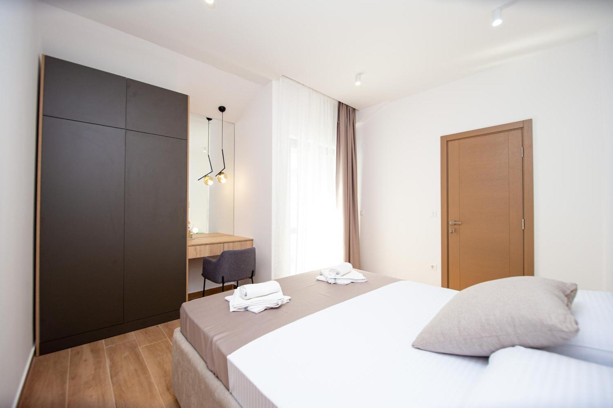 Apartments Sirena - Modern Stay With Free Parking Budva Exterior photo