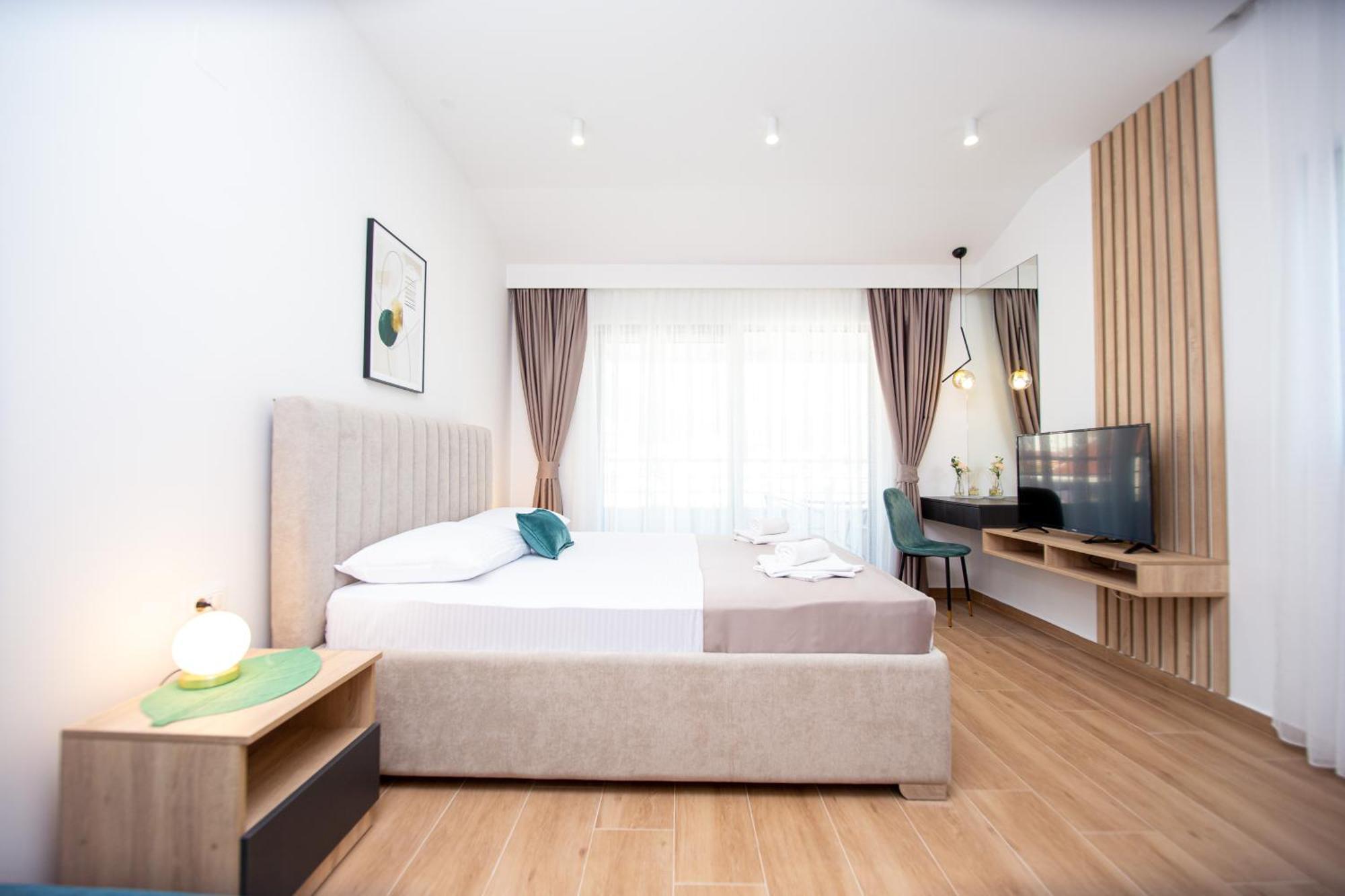Apartments Sirena - Modern Stay With Free Parking Budva Exterior photo