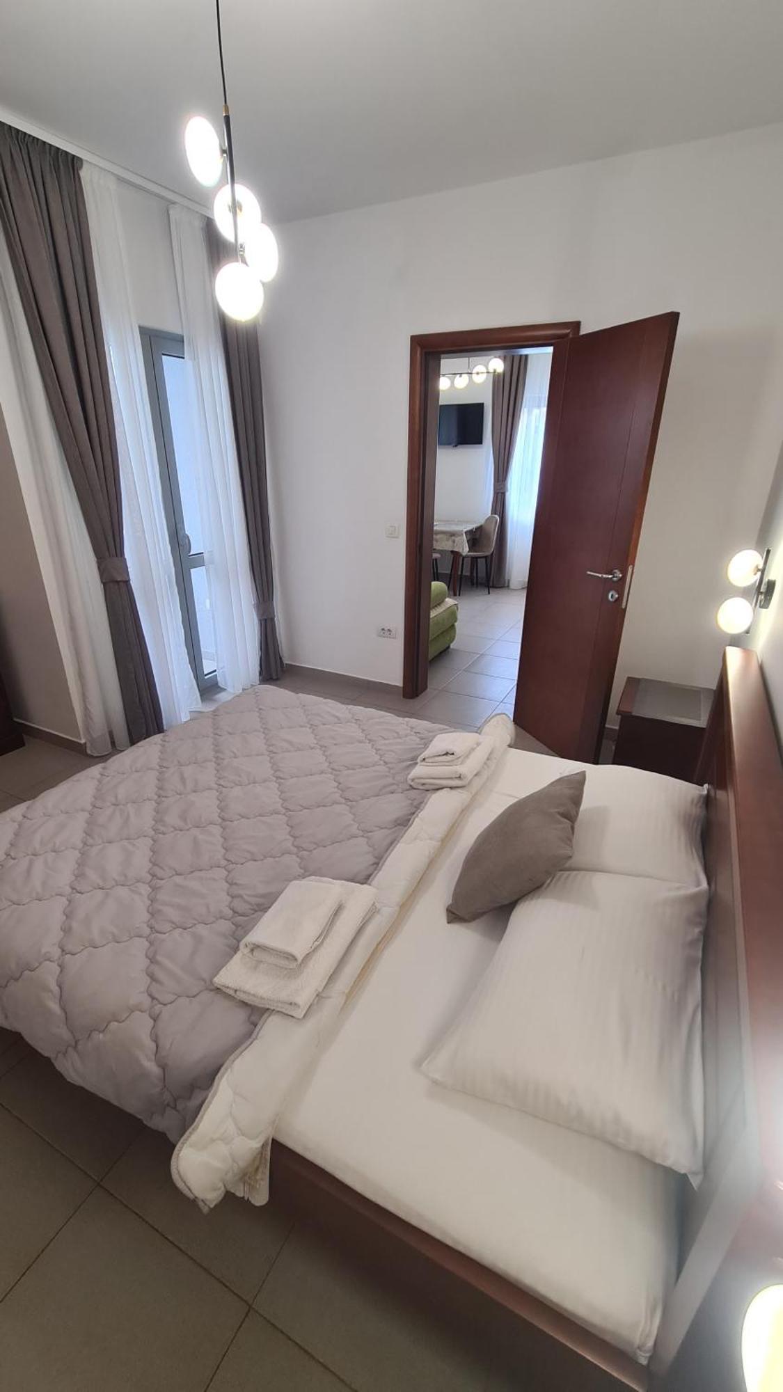 Apartments Sirena - Modern Stay With Free Parking Budva Exterior photo